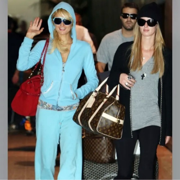 Vintage Y2K Juicy Couture blue velour tracksuit - Picture 2 of 16